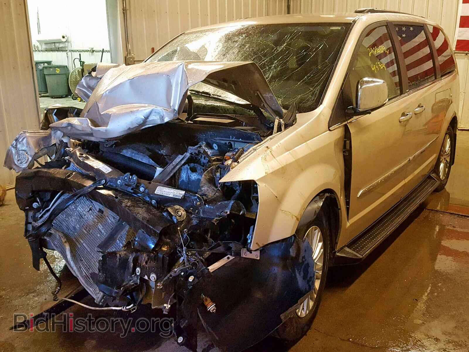 2013 CHRYSLER TOWN & COU - VIN: 2C4RC1CG3DR569790 - Фото 2