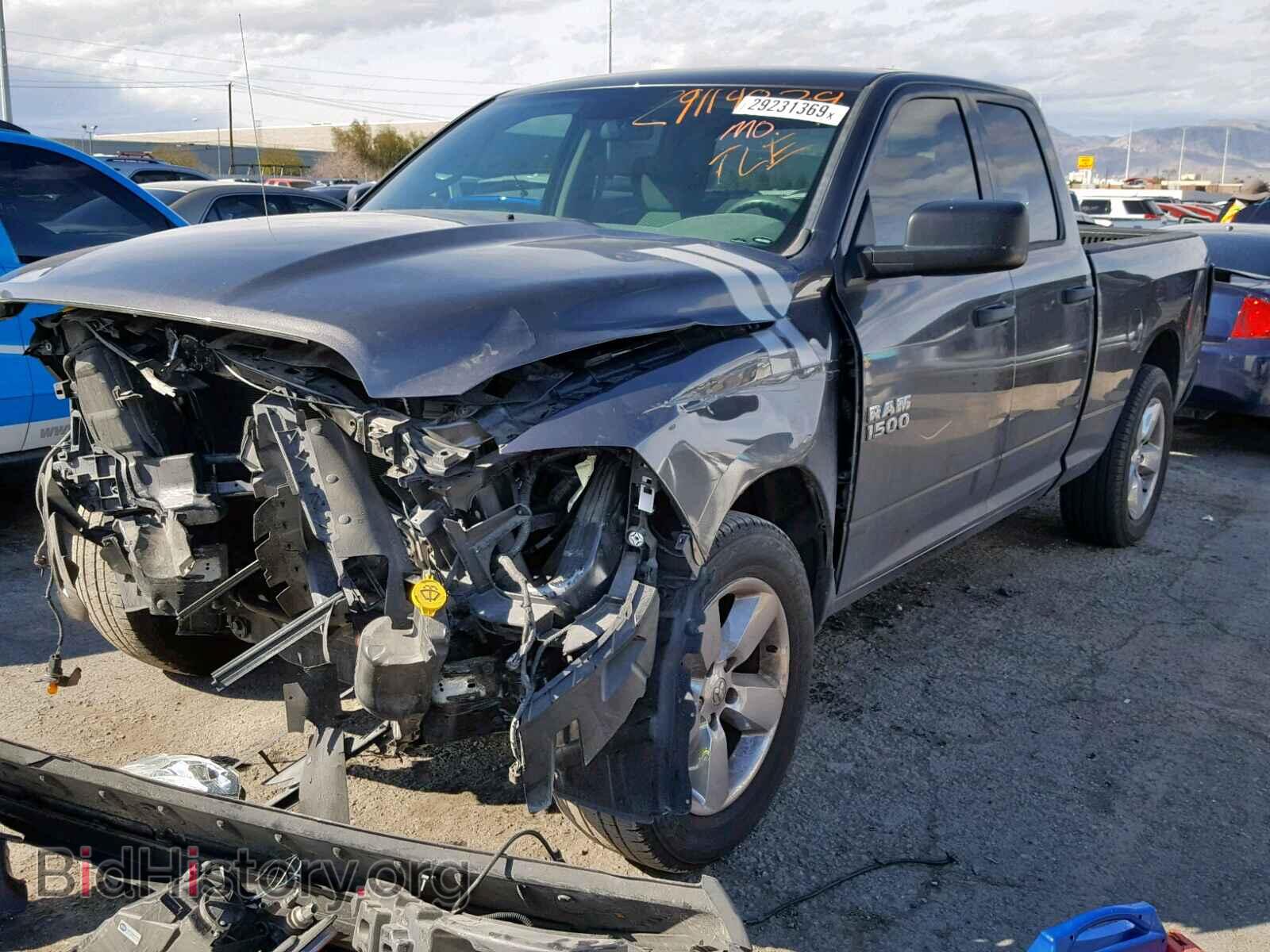 2015 RAM 1500 ST - VIN: 1C6RR6FGXFS518318 - Фото 2