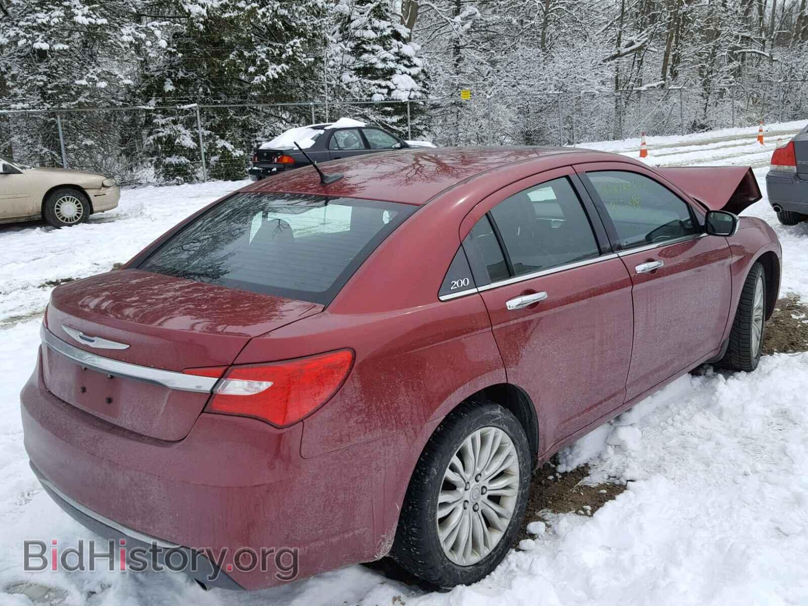 2011 CHRYSLER 200 - VIN: 1C3BC2FG8BN601909 - Фото 4