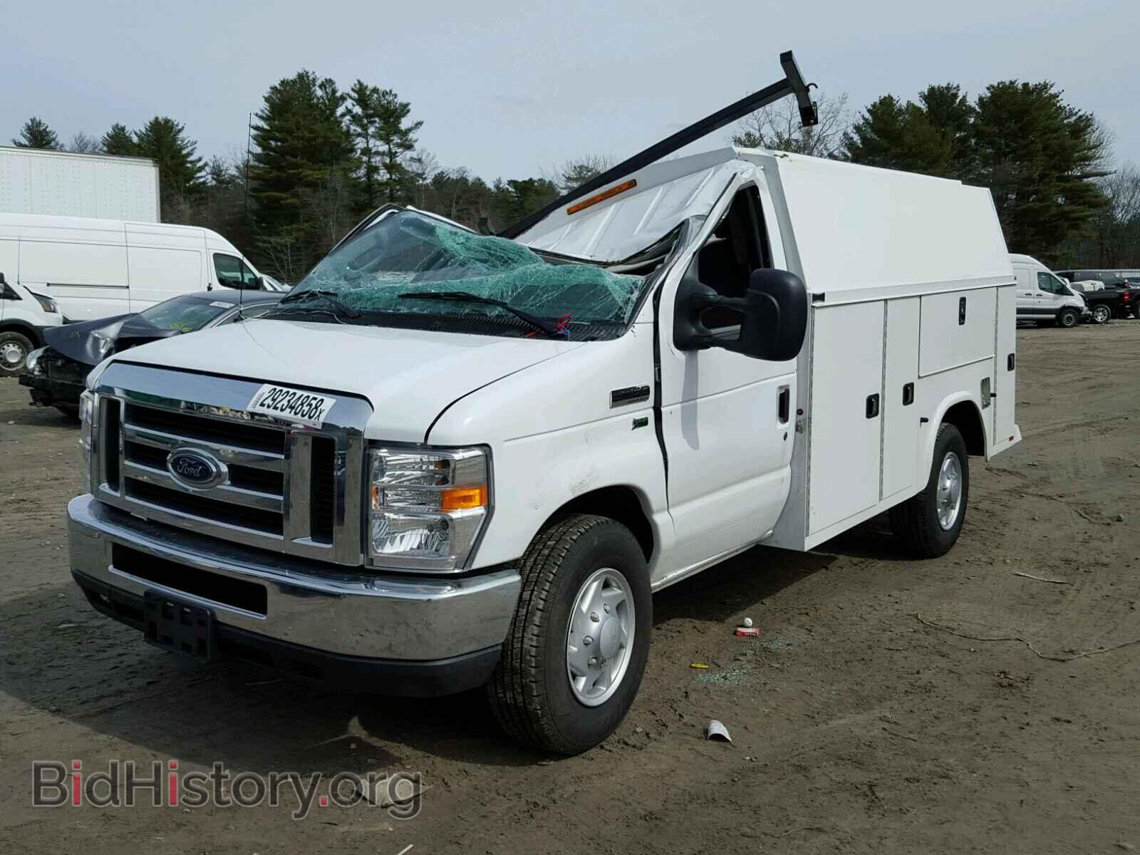 2017 FORD ECONOLINE - VIN: 1FDWE3F63HDC79064 - Photo 2