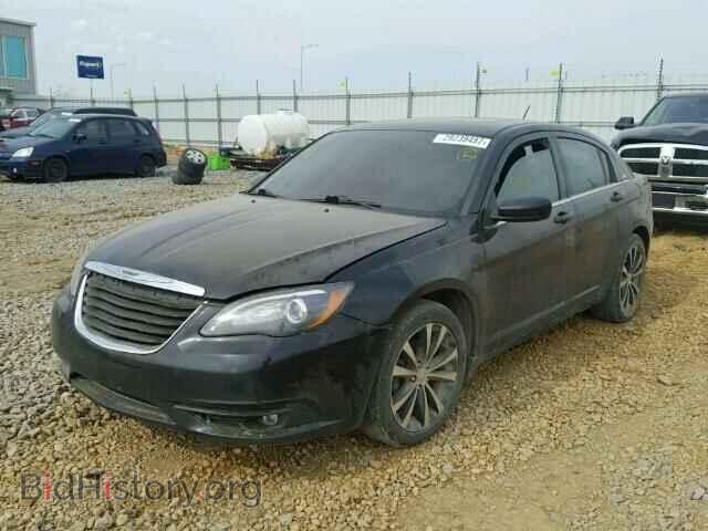 2013 CHRYSLER 200 - VIN: 1C3CCBHG4DN696988 - Фото 2
