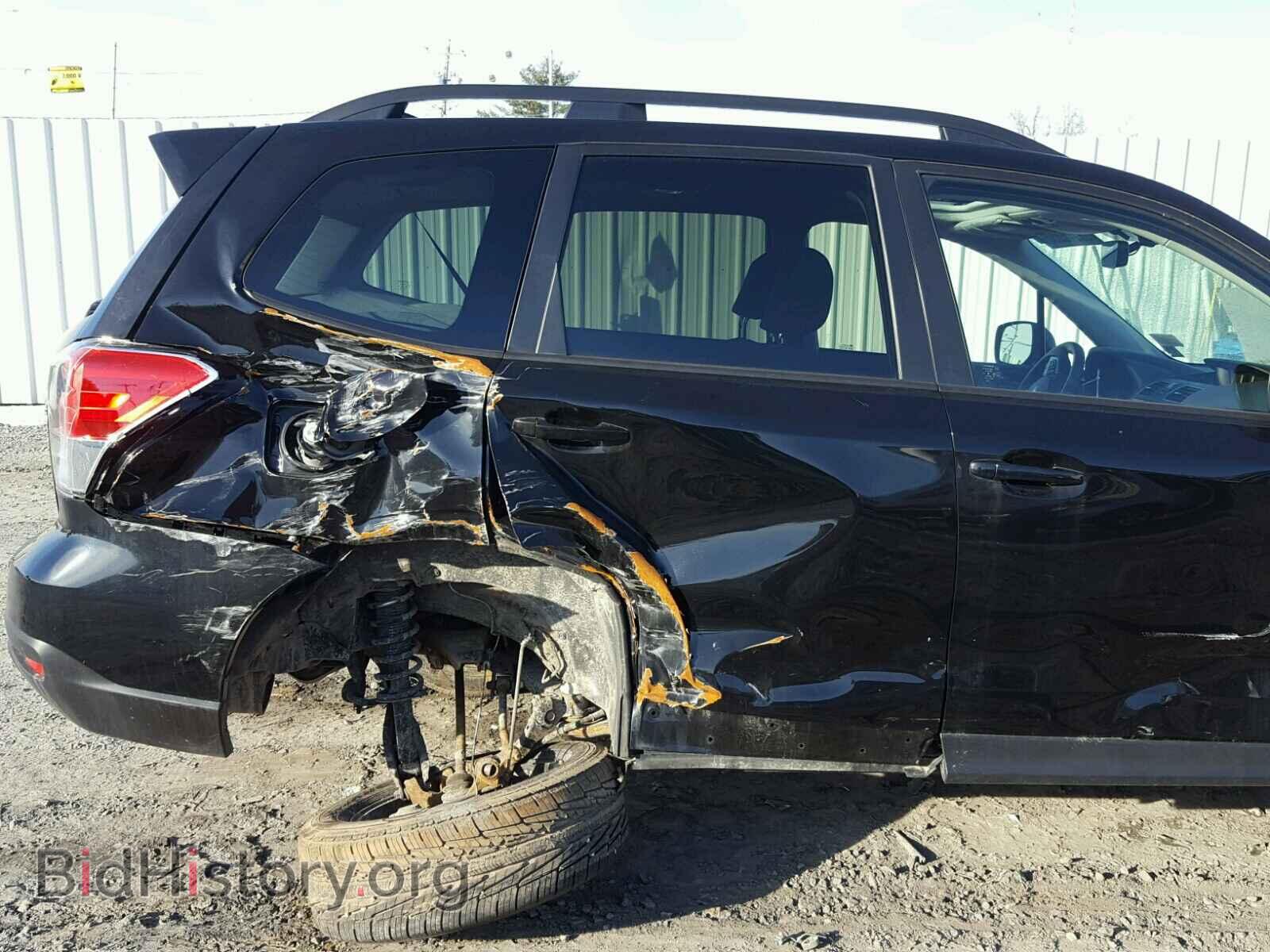 2017 SUBARU FORESTER - VIN: JF2SJAECXHH433208 - Фото 9