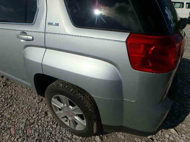 2011 GMC TERRAIN - VIN: 2CTALMEC0B6450140 - Фото 9