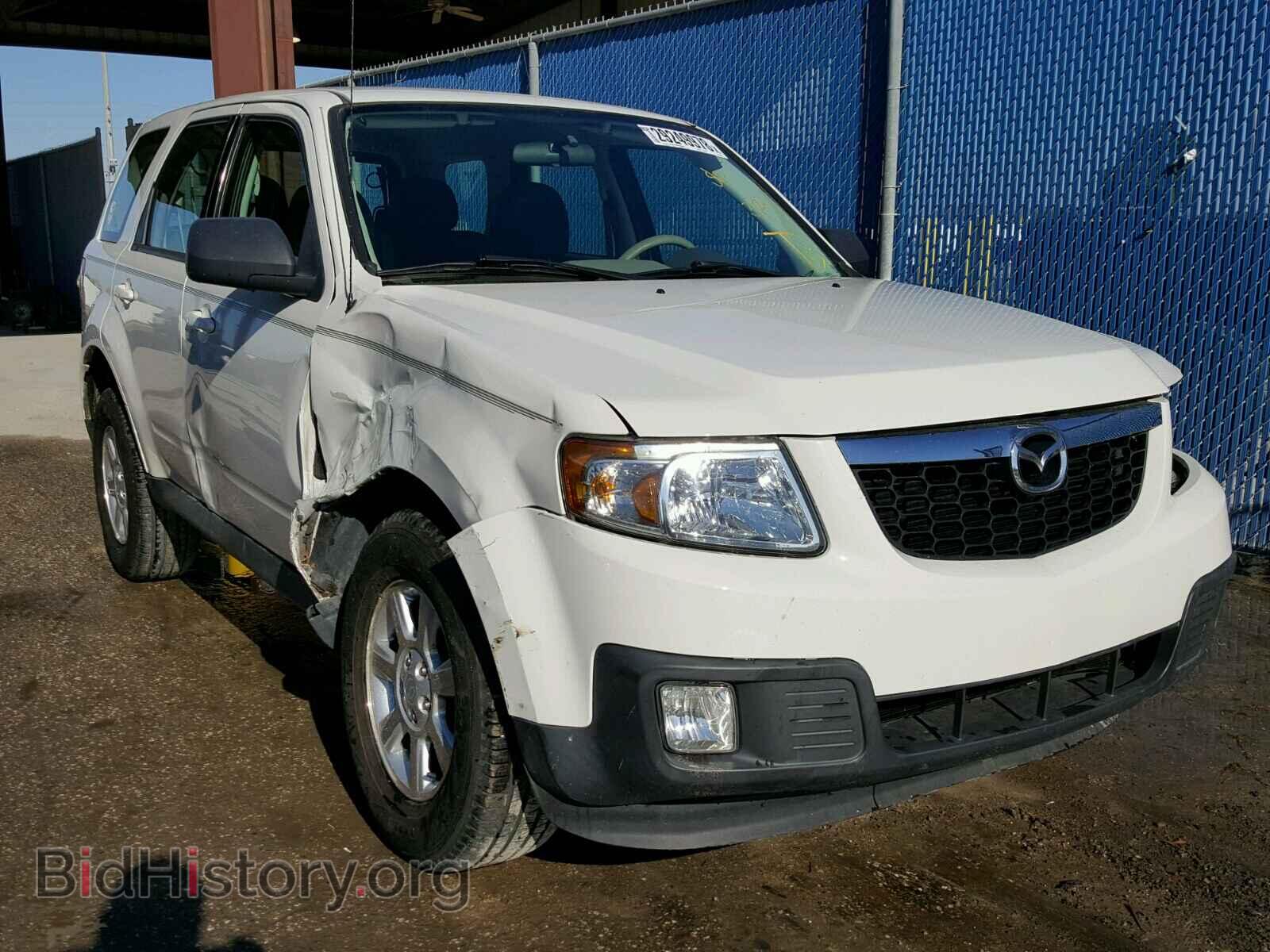 Photo 4F2CY0C79AKM01583 - MAZDA TRIBUTE 2010