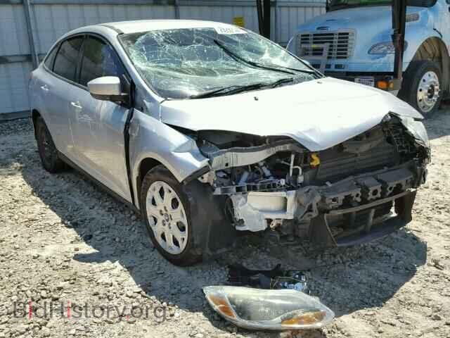 Photo 1FAHP3F27CL201900 - FORD FOCUS 2012