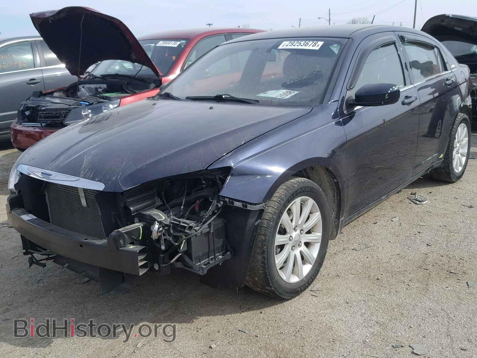 2012 CHRYSLER 200 - VIN: 1C3CCBBB4CN135606 - Фото 2