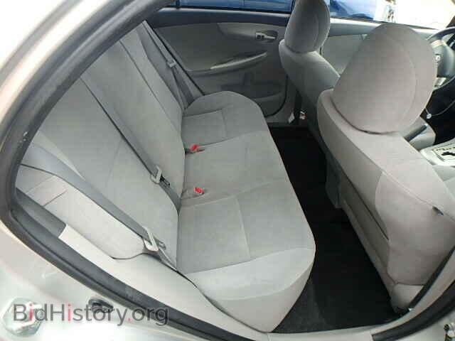 2011 TOYOTA COROLLA - VIN: JTDBU4EEXBJ100208 - Фото 6