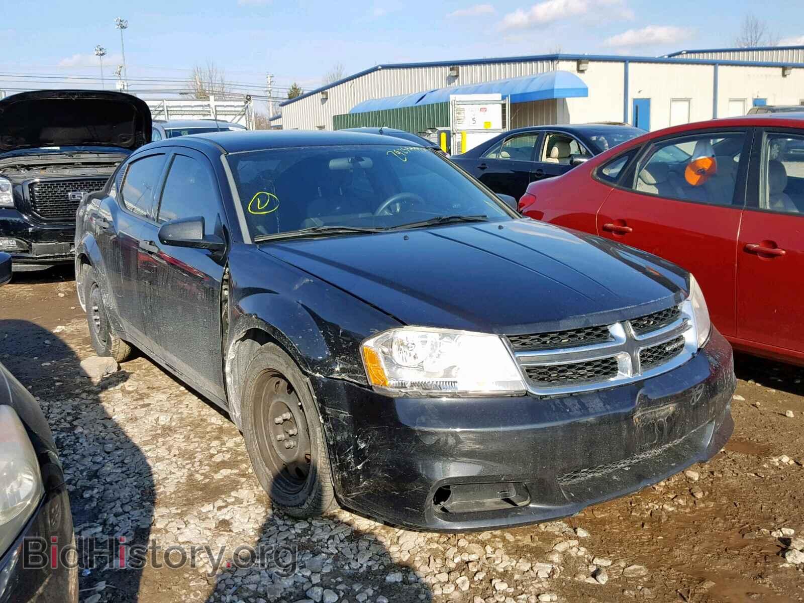 Фотография  - DODGE AVENGER 2011