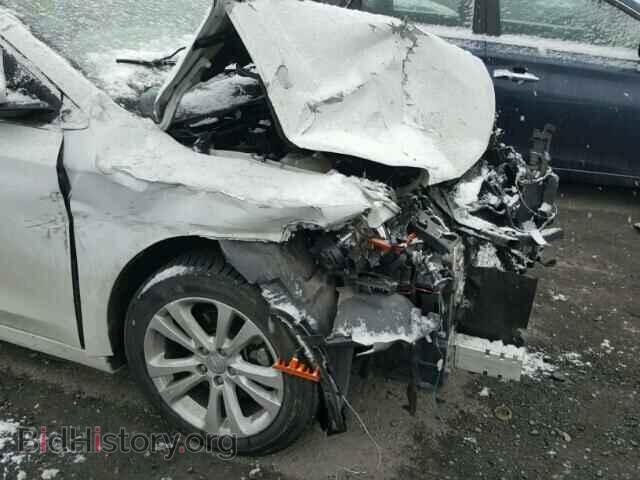 2015 CHRYSLER 200 - VIN: 1C3CCCAB0FN680925 - Photo 9