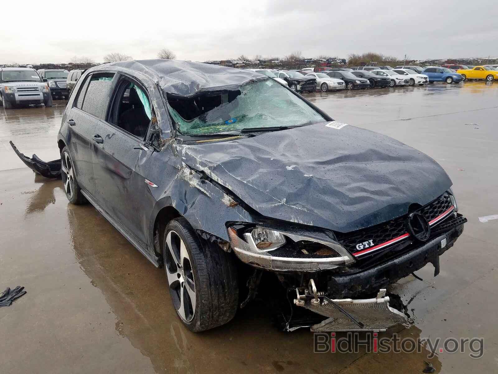 Photo 3VW447AU6JM289090 - VOLKSWAGEN GTI 2018