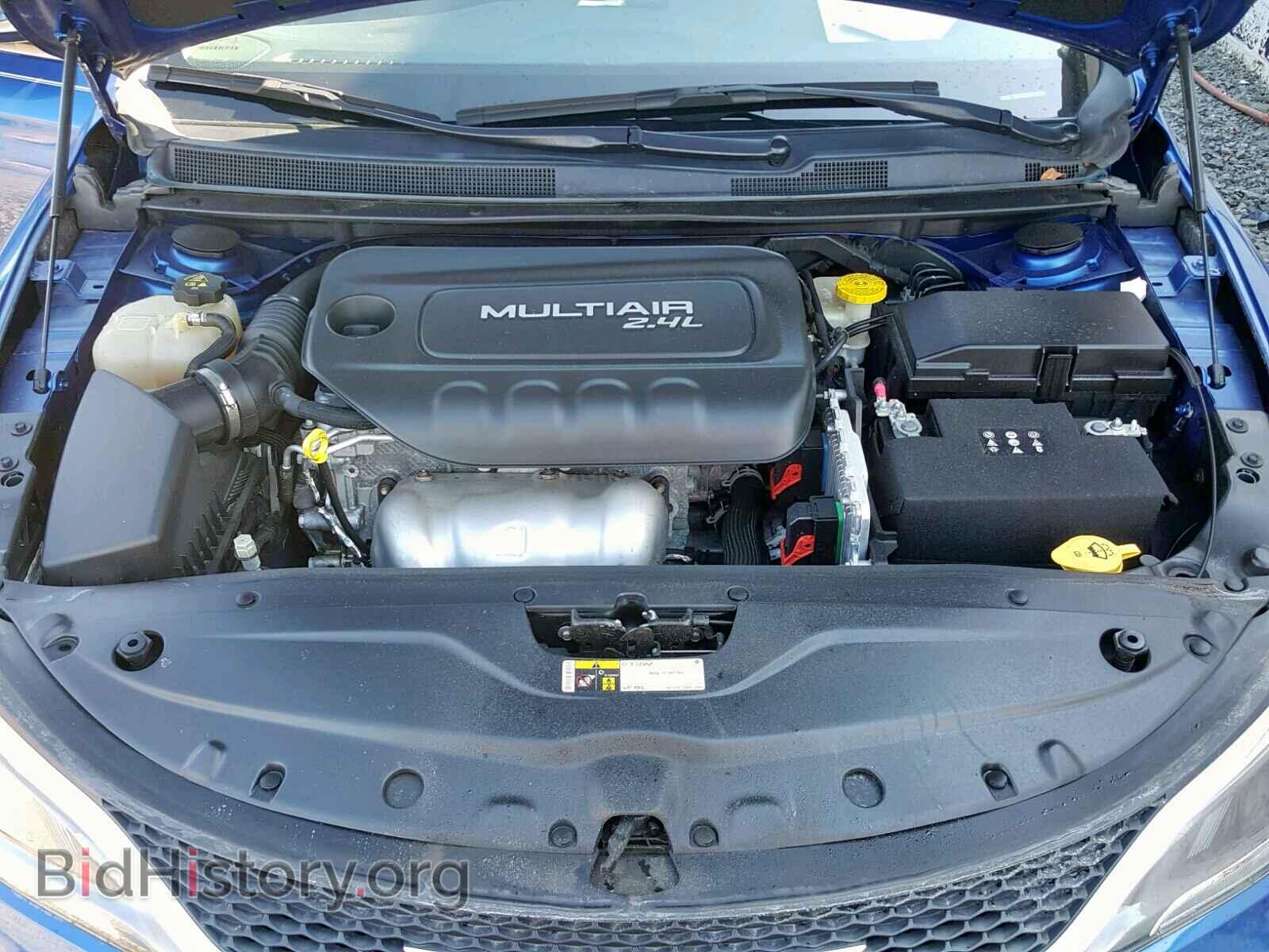 2016 CHRYSLER 200 - VIN: 1C3CCCAB9GN131953 - Фото 7