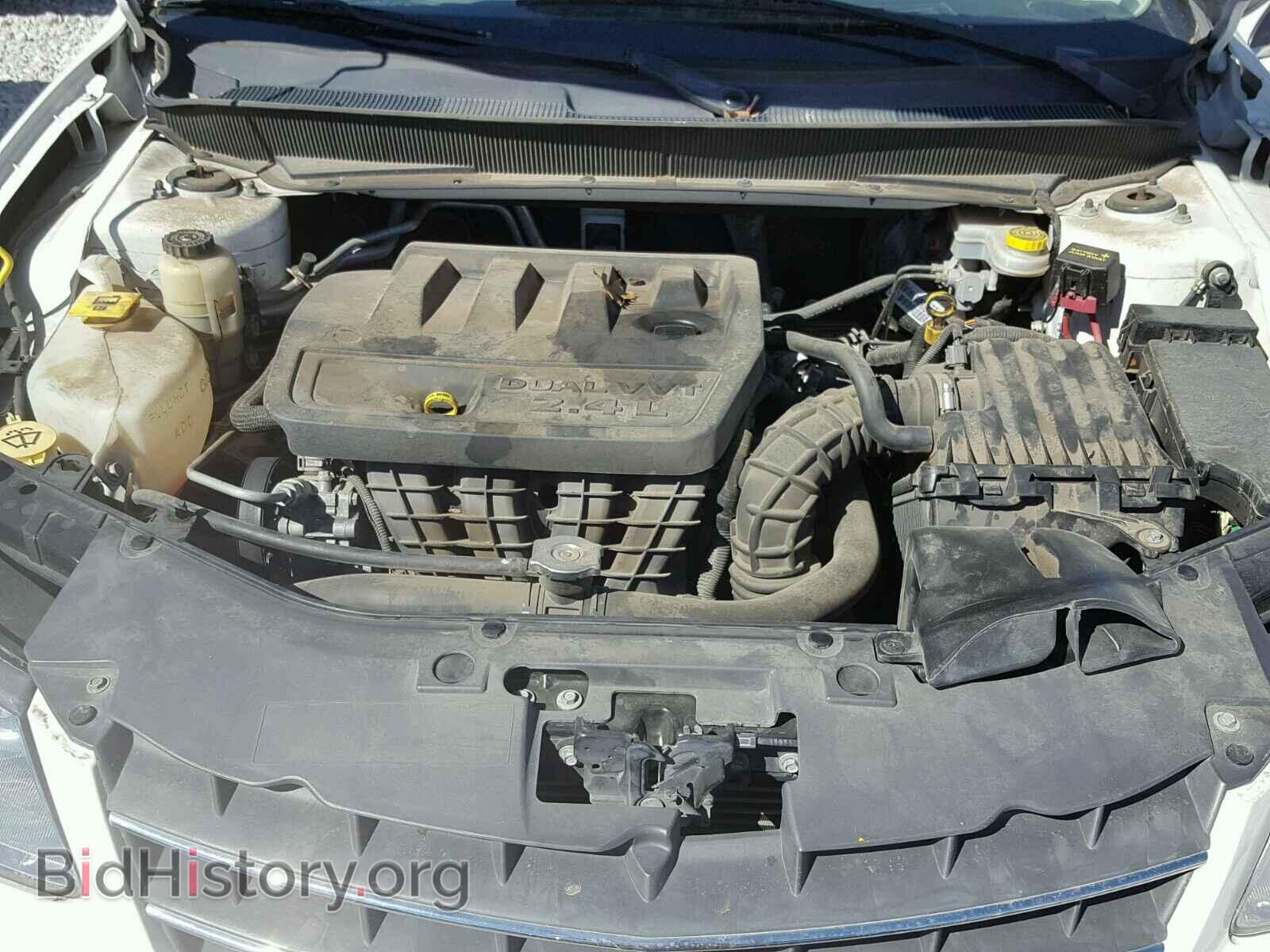 2010 CHRYSLER SEBRING - VIN: 1C3CC5FBXAN212844 - Фото 7