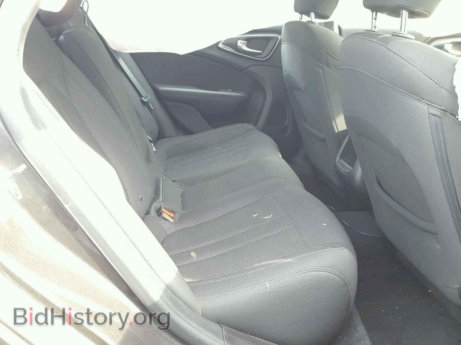 2016 CHRYSLER 200 - VIN: 1C3CCCAB2GN123743 - Photo 6