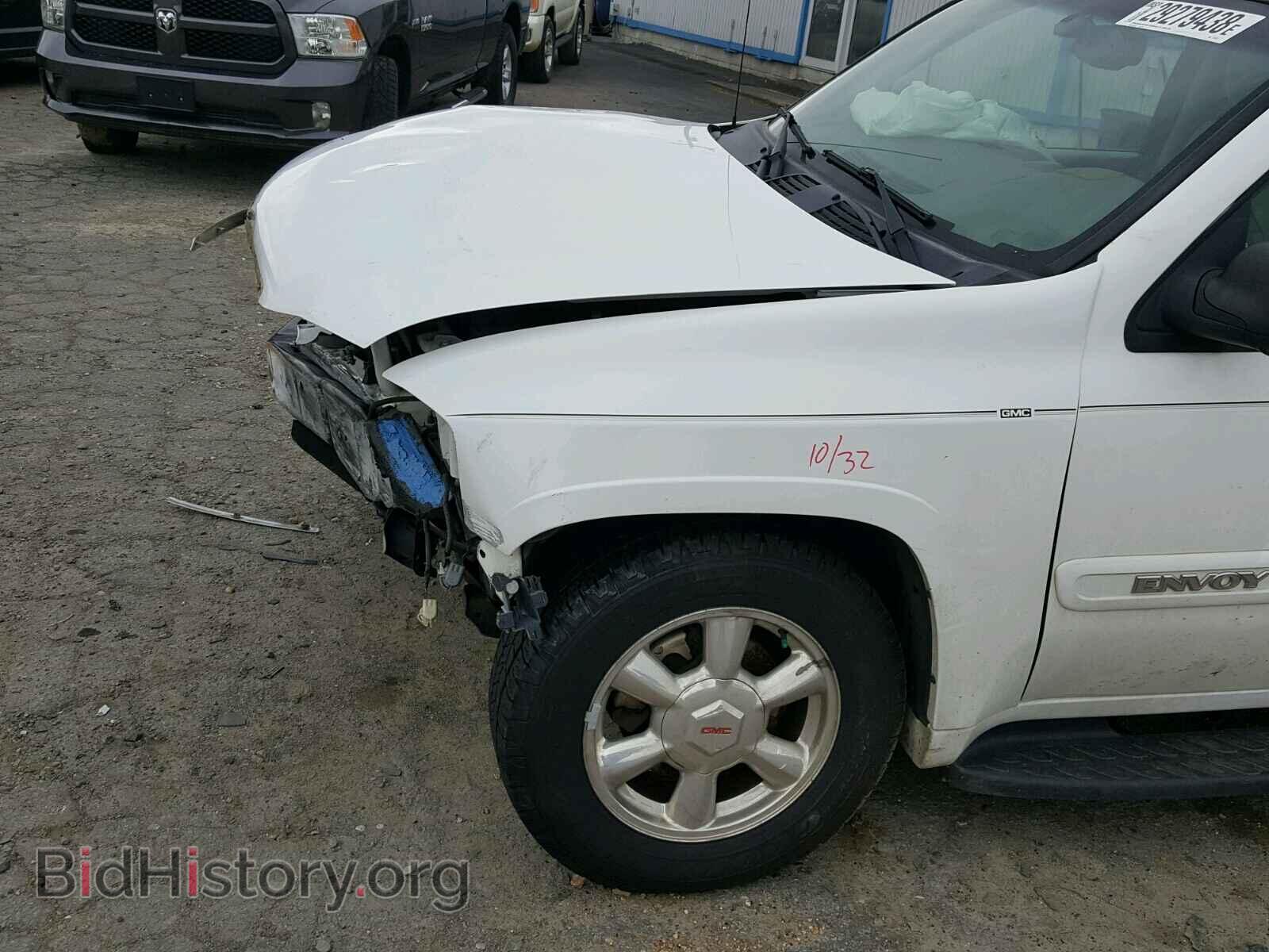 2004 GMC ENVOY - VIN: 1GKDS13S242172575 - Photo 9