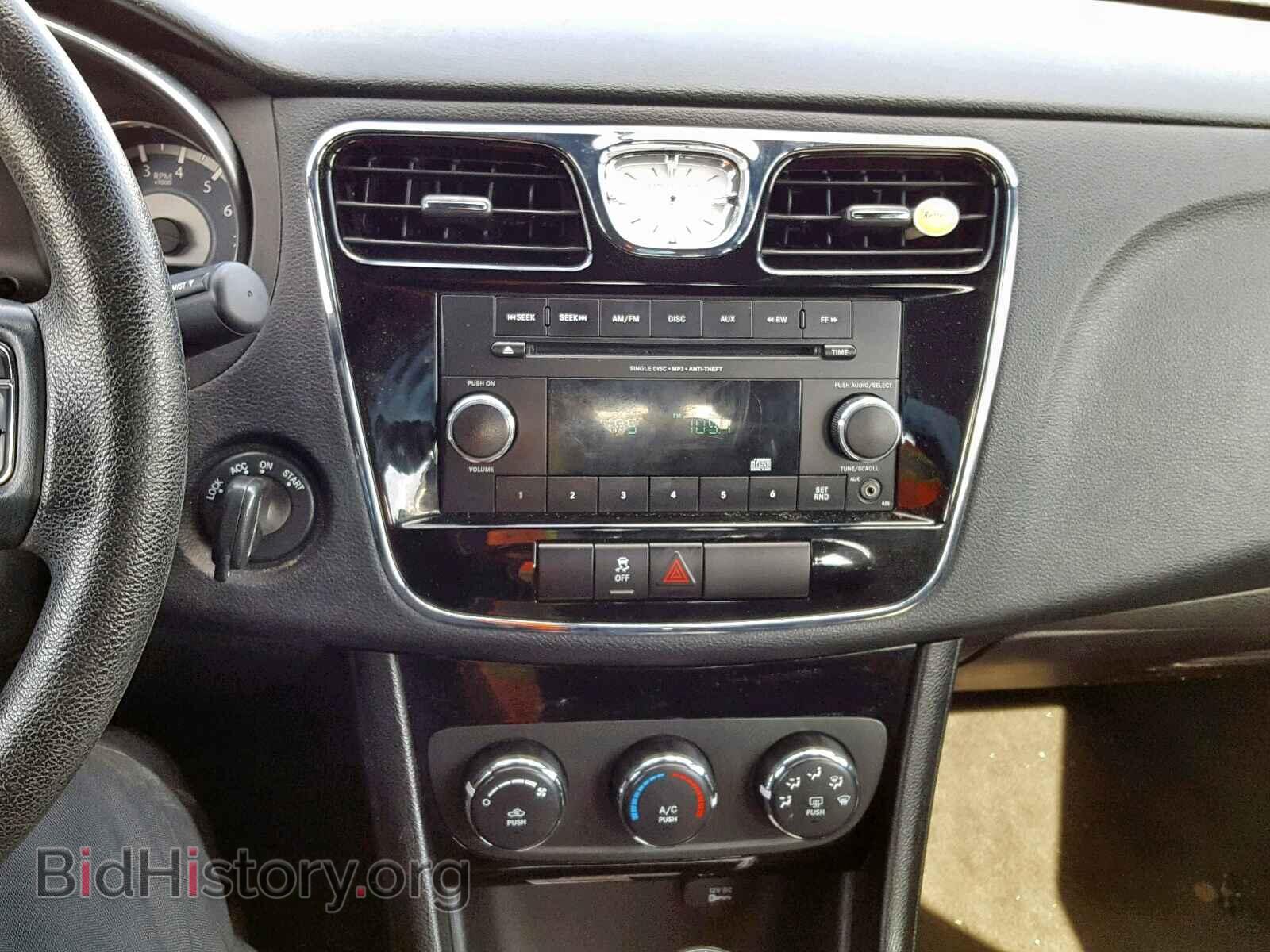 2012 CHRYSLER 200 - VIN: 1C3CCBAB7CN292595 - Фото 9