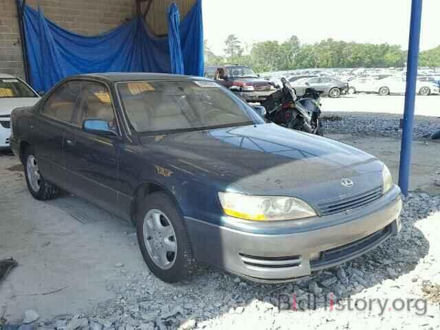 Photo JT8BF12G3T0158732 - LEXUS ES300 1996