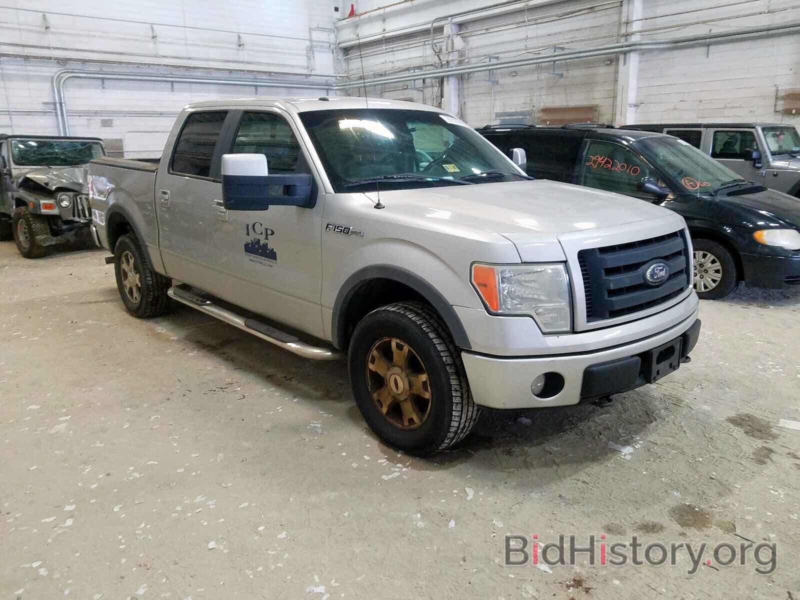 Photo 1FTFW1EVXAKB83335 - FORD F150 SUPER 2010