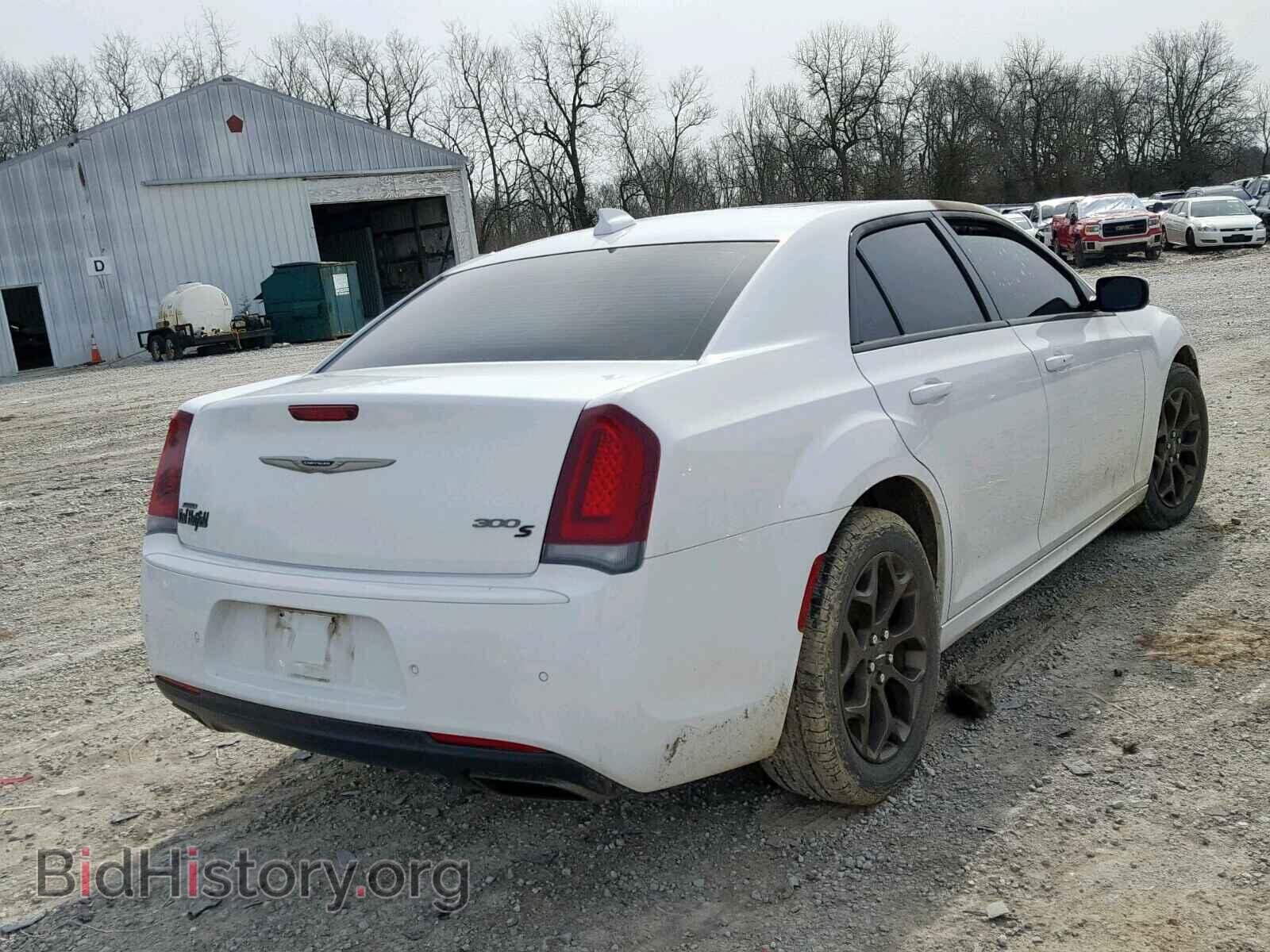 2016 CHRYSLER 300 - VIN: 2C3CCAGG4GH296079 - Photo 4
