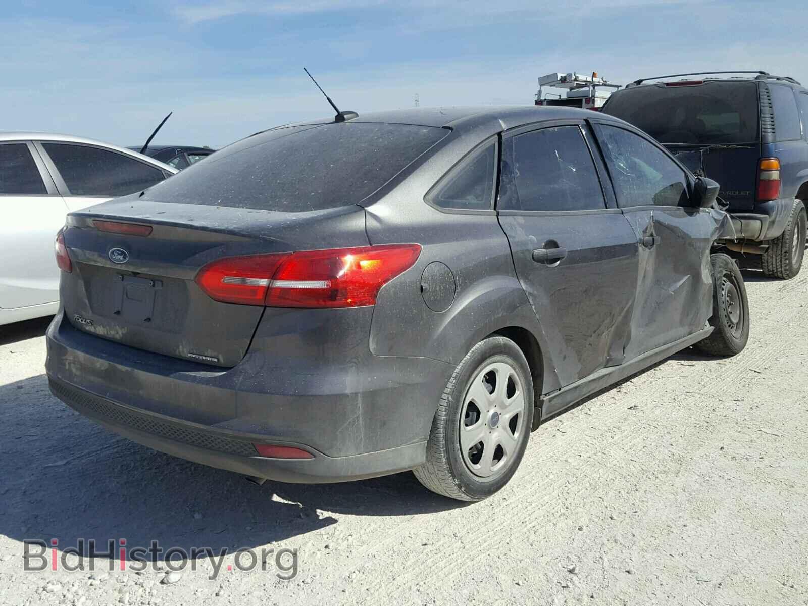 2016 FORD FOCUS - VIN: 1FADP3E24GL220894 - Photo 4