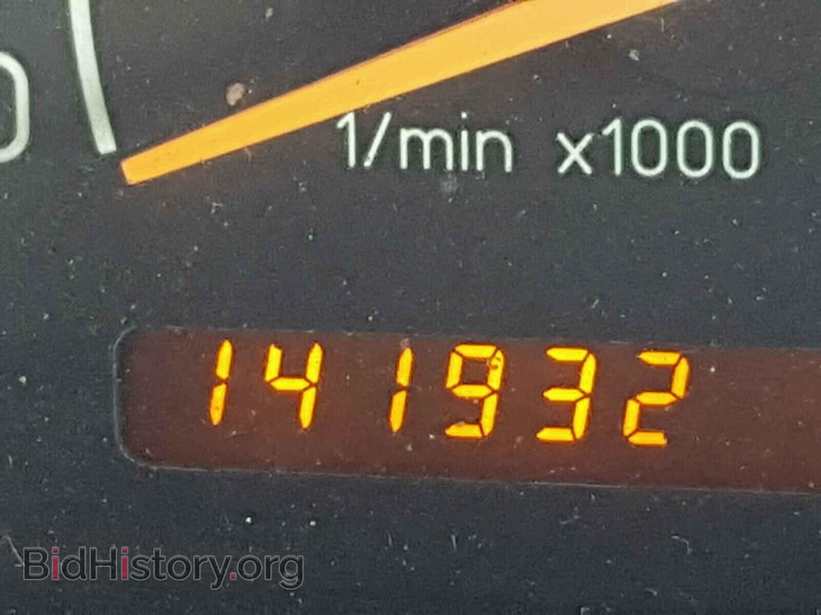 2002 SAAB 9 3 - VIN: YS3DF78KX27013906 - Фото 8