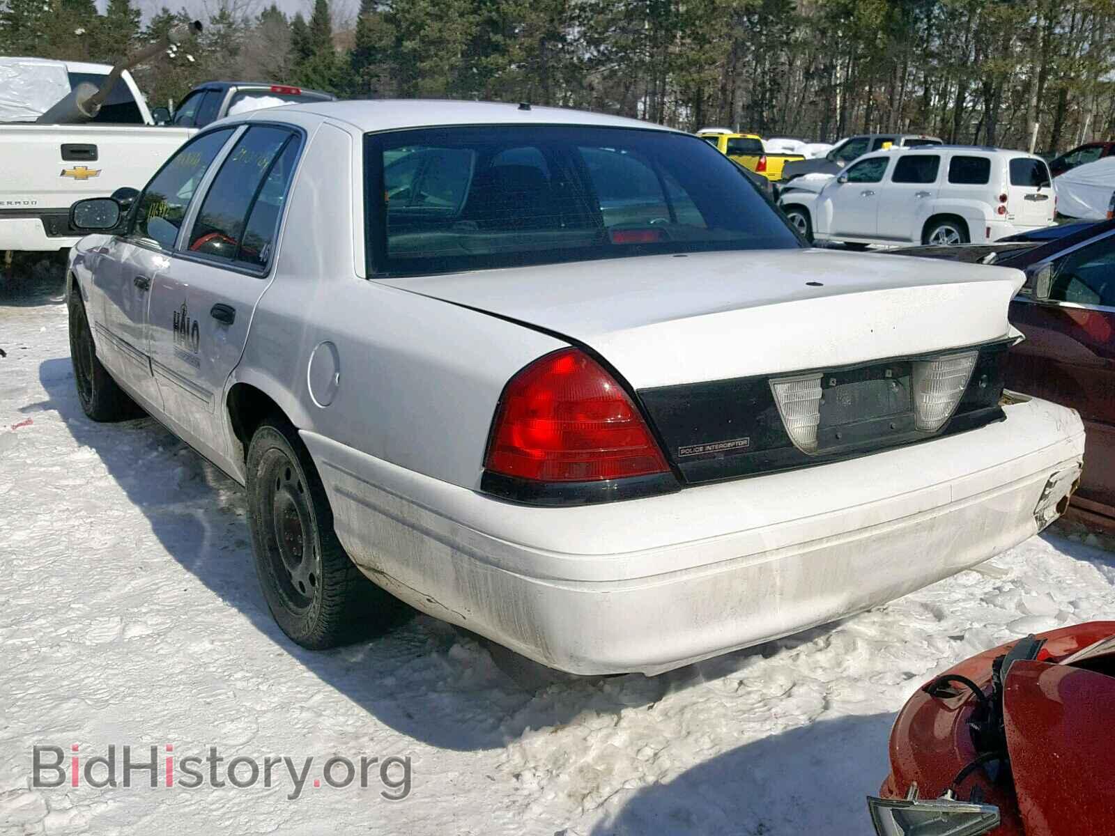 2011 FORD CROWN VIC - VIN: 2FABP7BV4BX154310 - Фото 3