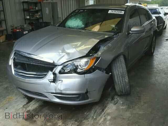 2013 CHRYSLER 200 - VIN: 1C3CCBAB7DN761136 - Photo 2
