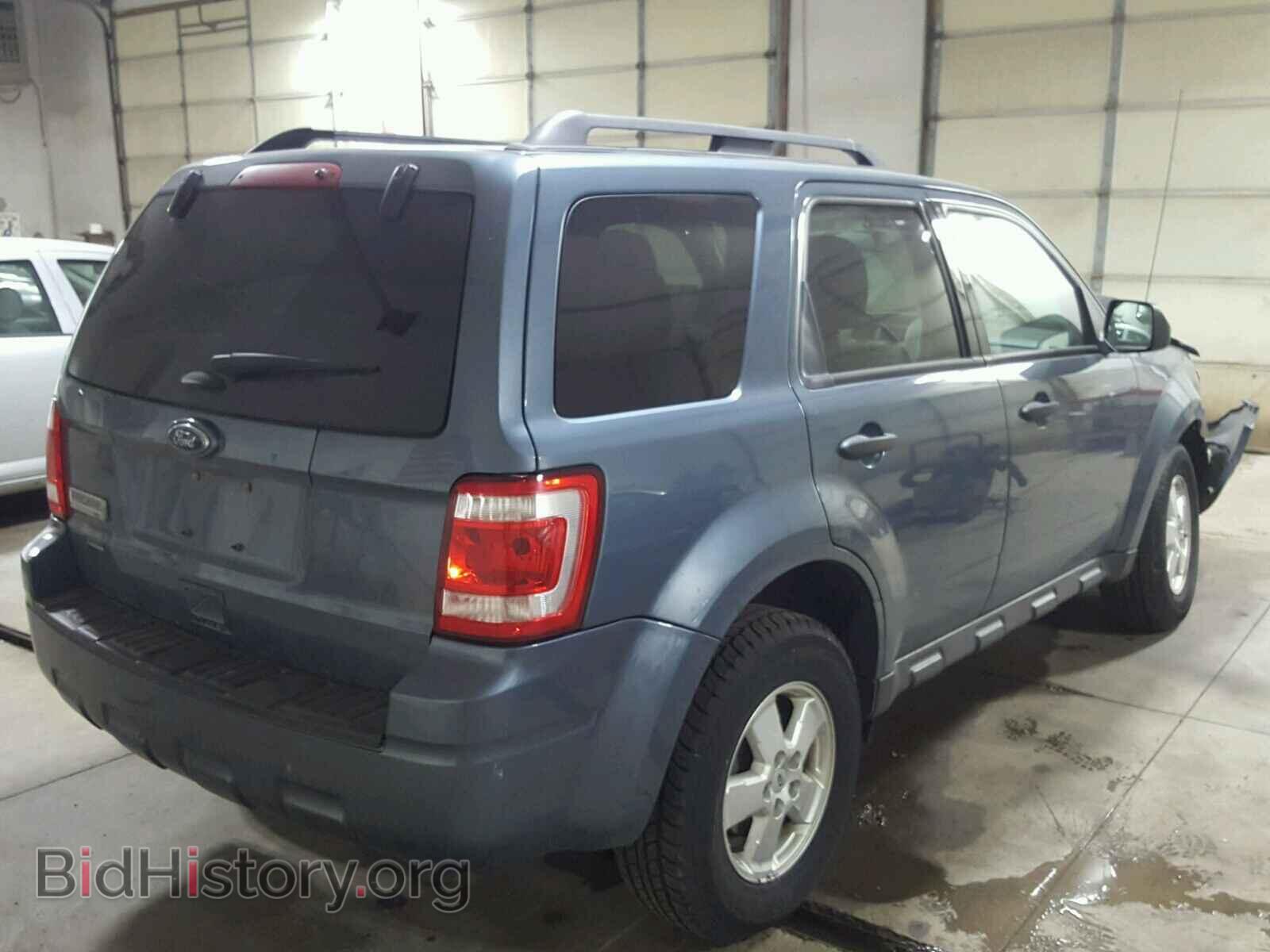 2011 FORD ESCAPE - VIN: 1FMCU0D73BKB11170 - Фото 4