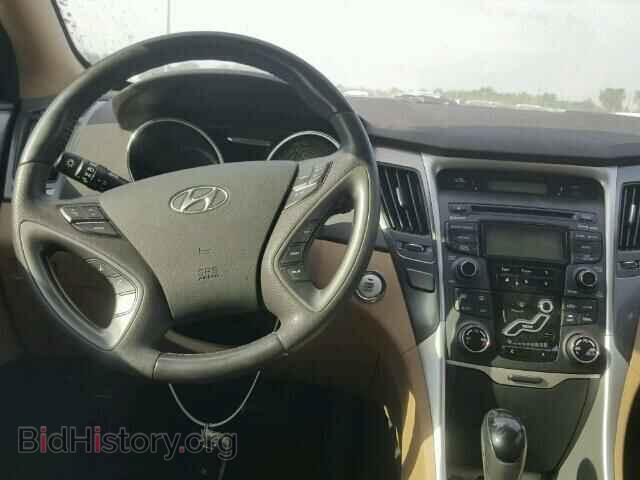 2012 HYUNDAI SONATA - VIN: KMHEC4A48CA047499 - Фото 9