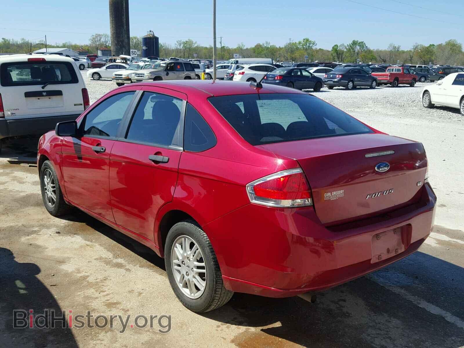 2011 FORD FOCUS - VIN: 1FAHP3FN3BW158857 - Фото 2