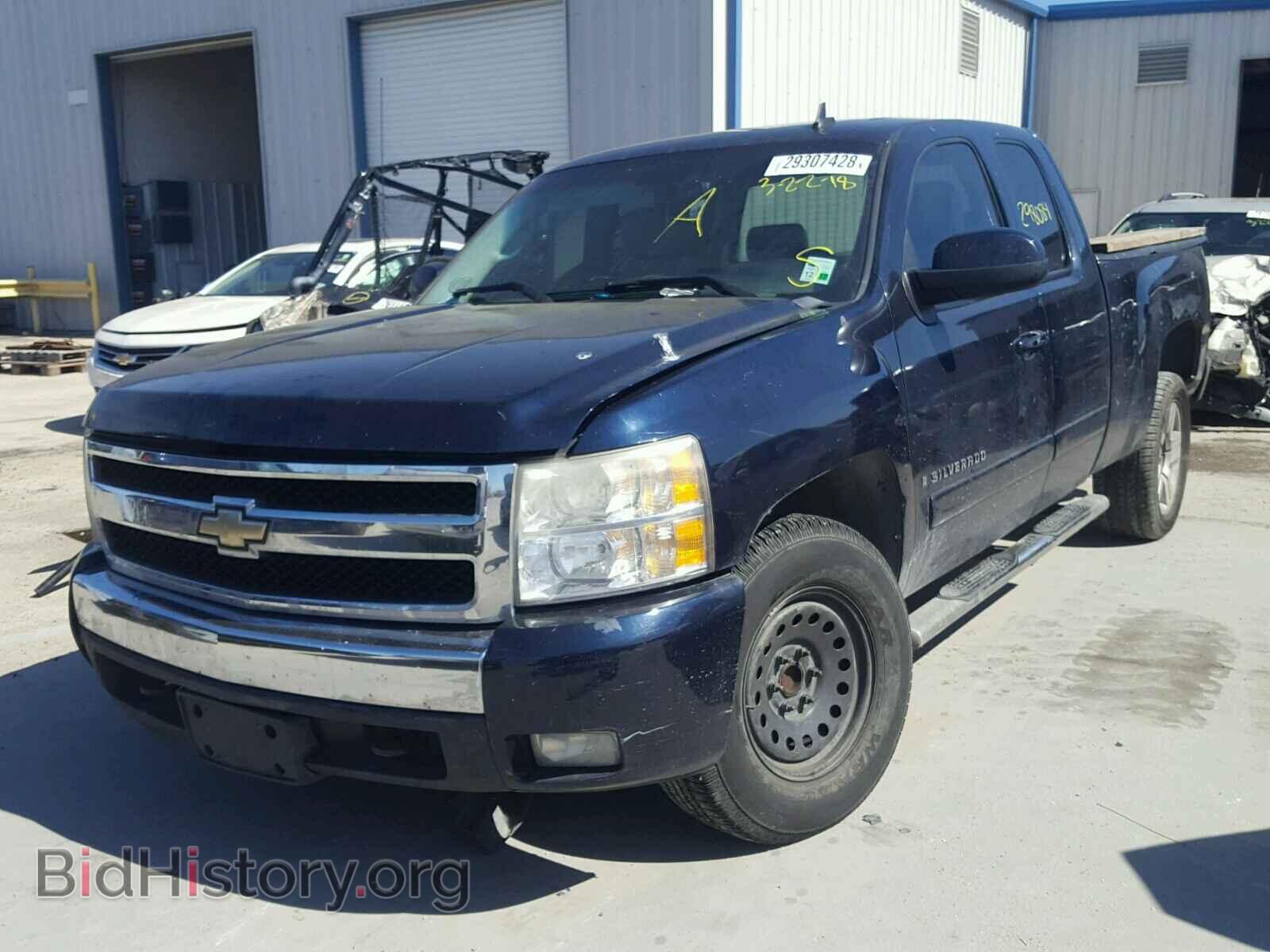 2008 CHEVROLET SILVERADO - VIN: 2GCEC19J681225411 - Photo 2