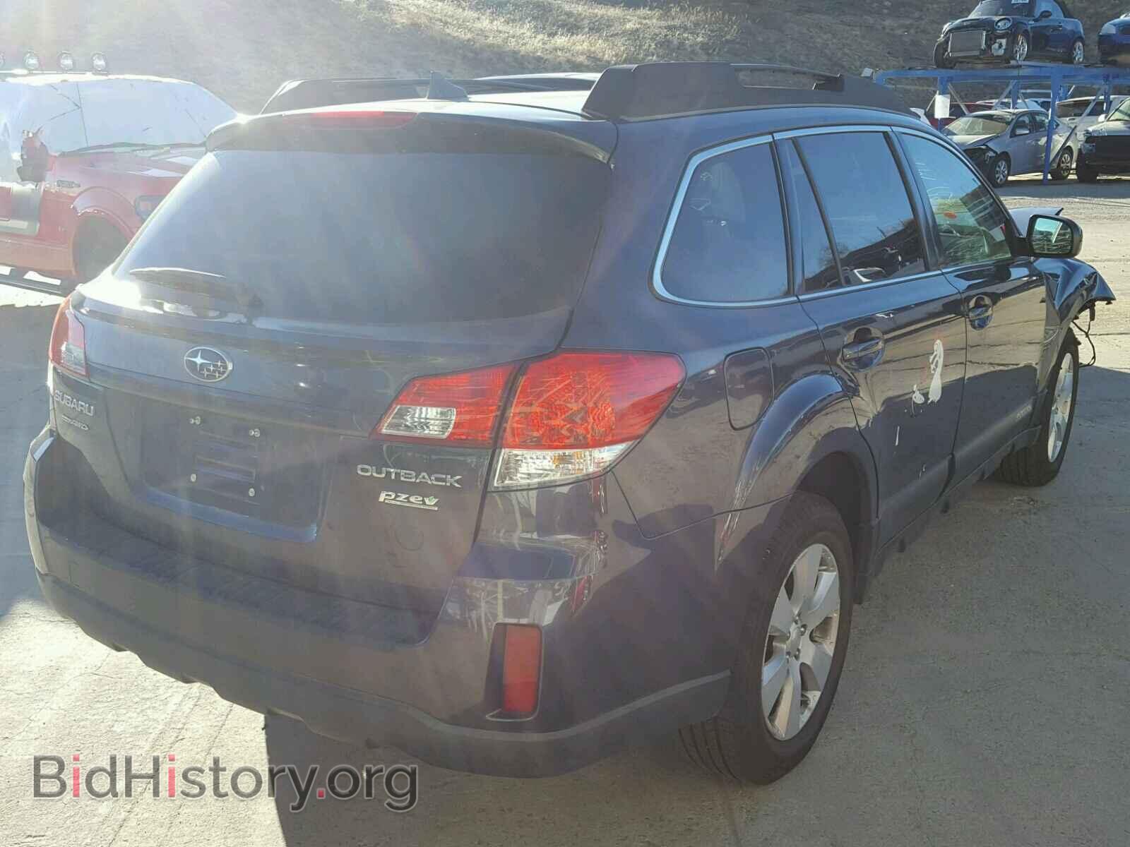 2011 SUBARU OUTBACK - VIN: 4S4BRBFCXB3411494 - Фото 4