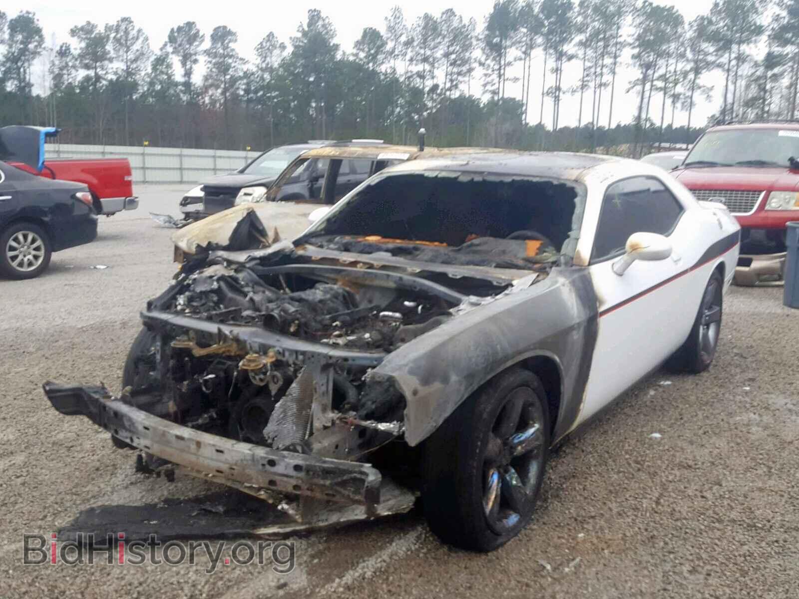 2014 DODGE CHALLENGER - VIN: 2C3CDYBT5EH137501 - Фото 2