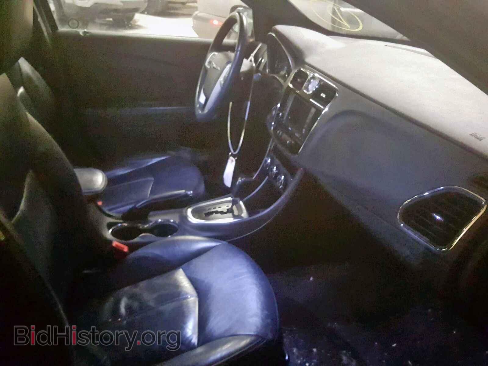 2012 CHRYSLER 200 - VIN: 1C3CCBCG3CN266486 - Фото 5
