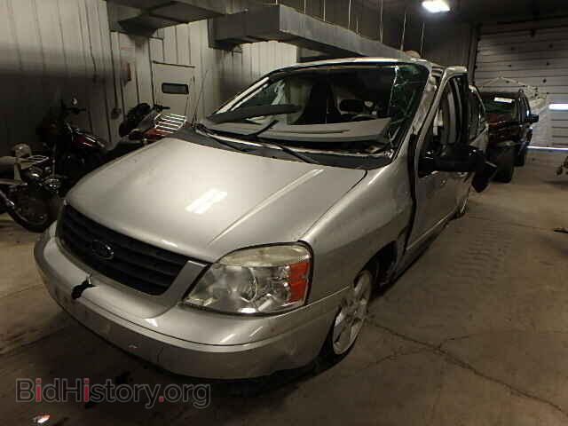 2005 FORD FREESTAR - VIN: 2FMDA57645BA50892 - Фото 2