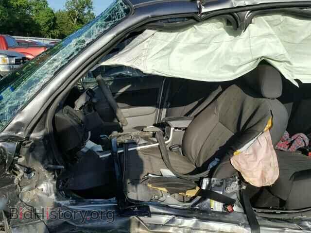 2011 FORD FOCUS - VIN: 1FAHP3FN1BW135819 - Фото 5