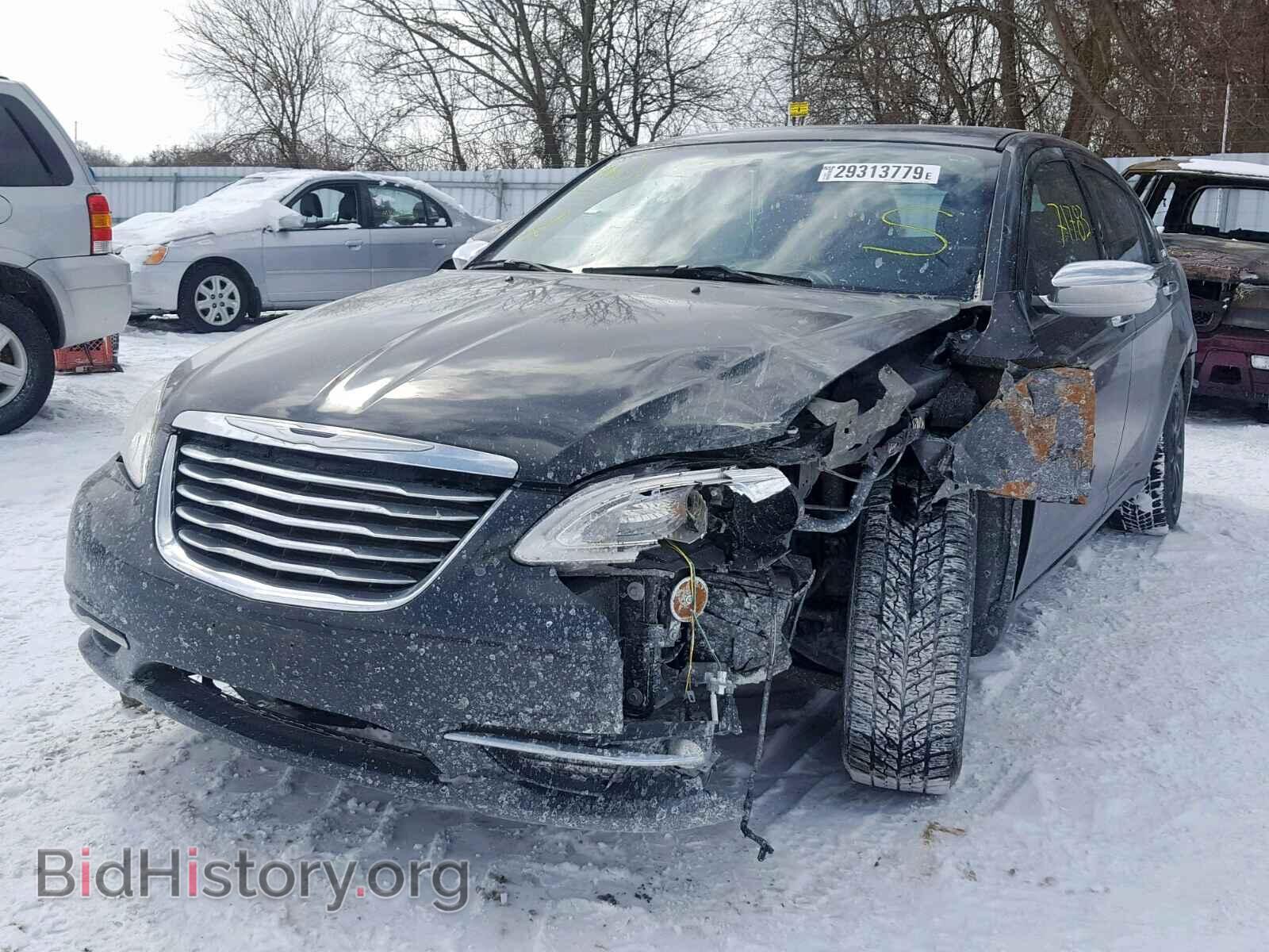 2013 CHRYSLER 200 - VIN: 1C3CCBCG3DN757660 - Photo 2