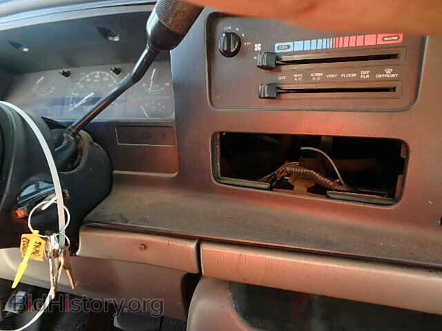 1994 FORD ECONOLINE - VIN: 1FTFE24YXRHB56584 - Photo 9