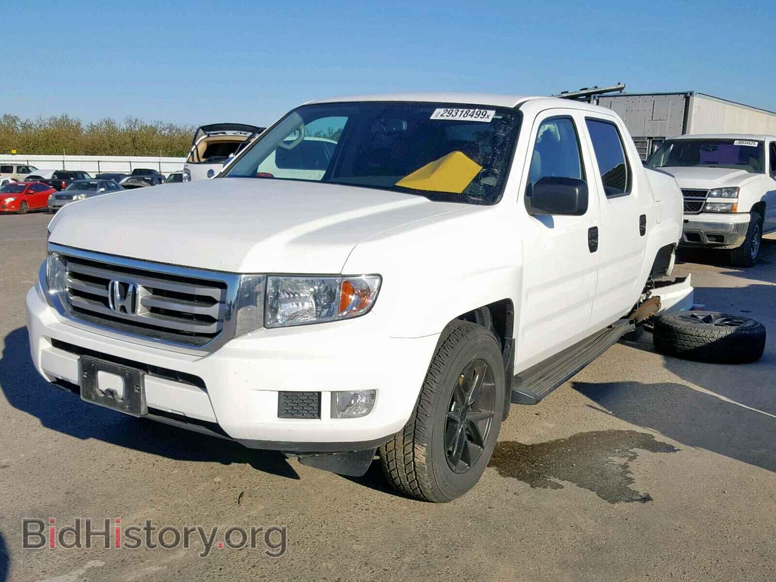2013 HONDA RIDGELINE - VIN: 5FPYK1F29DB015087 - Фото 2