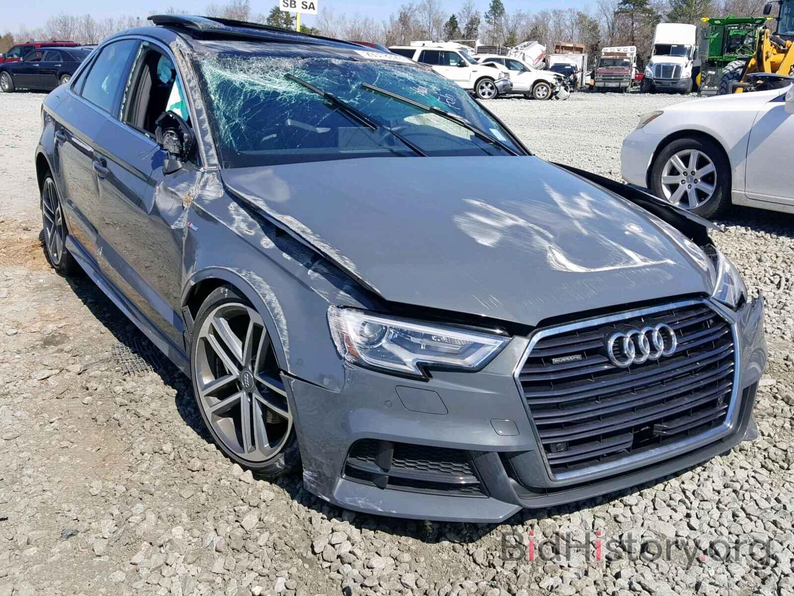 Photo WAUJ8GFF8H1008013 - AUDI A3 2017