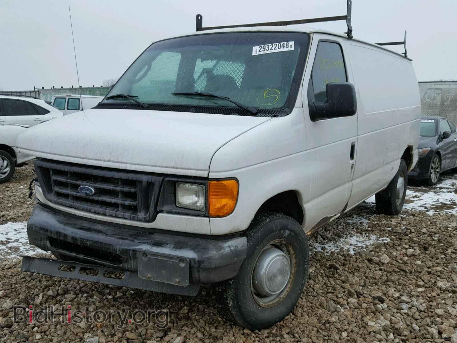2005 FORD ECONOLINE - VIN: 1FTNE24W95HB21636 - Фото 2