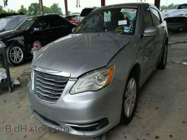 2013 CHRYSLER 200 - VIN: 1C3CCBAB9DN568745 - Фото 2