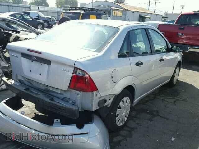 2005 FORD FOCUS - VIN: 1FAFP34N75W126217 - Фото 4
