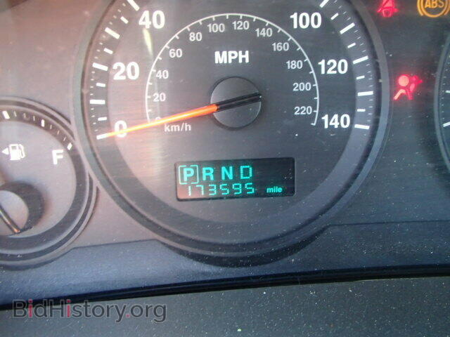 2005 JEEP CHEROKEE - VIN: 1J4GR48K55C529185 - Фото 8