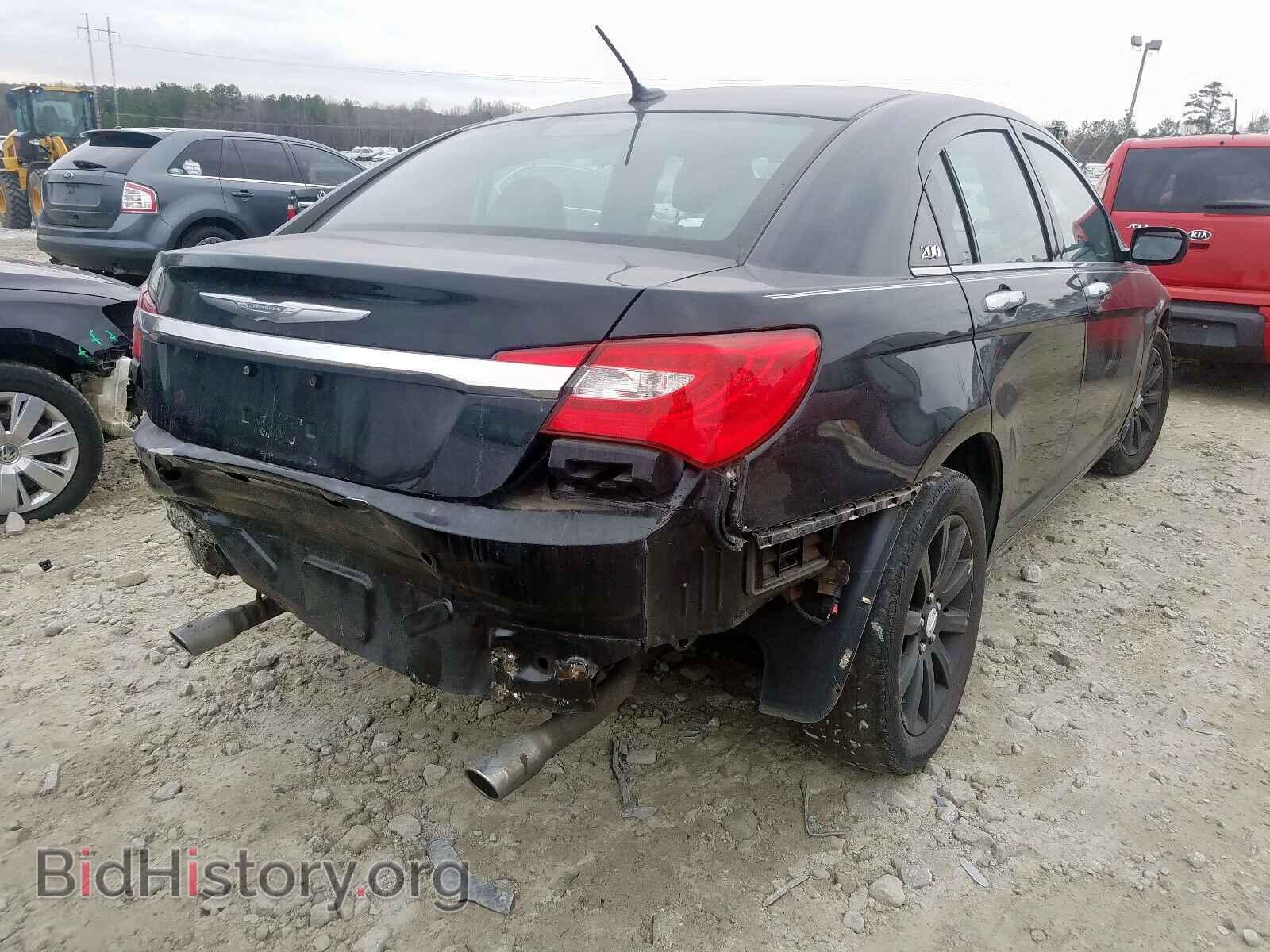2013 CHRYSLER 200 - VIN: 1C3CCBCG0DN573793 - Фото 4