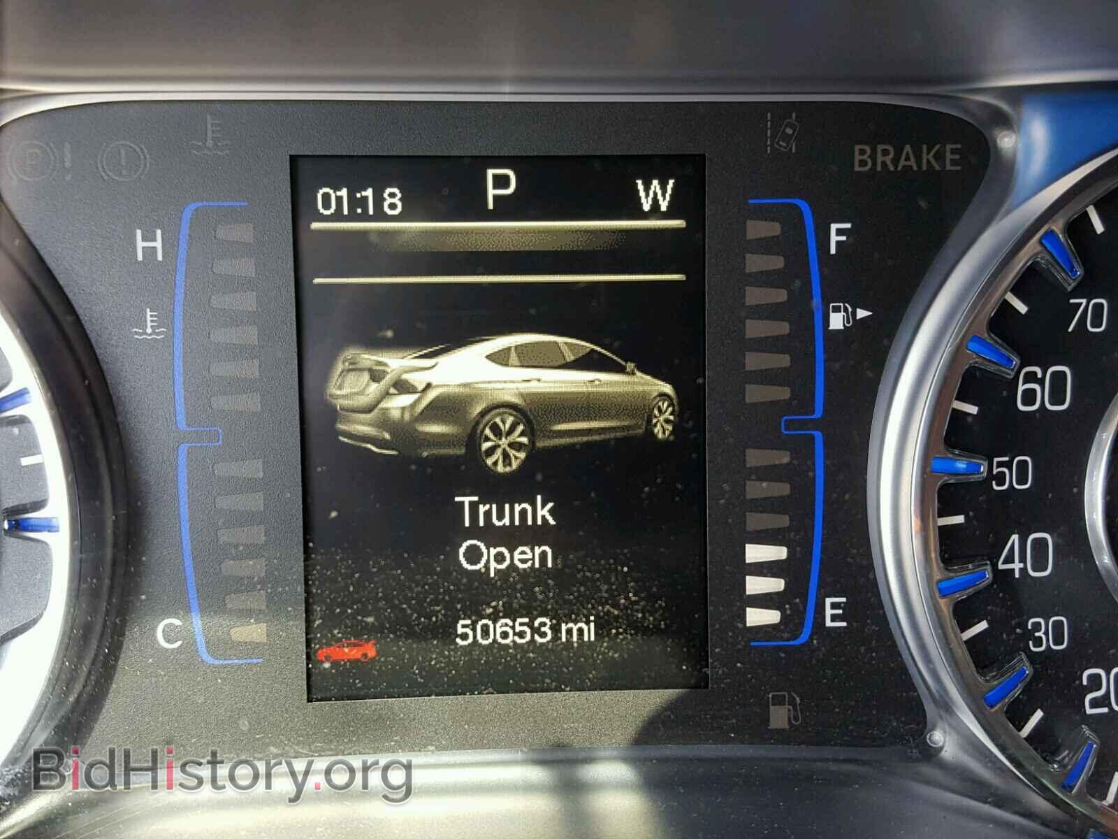 2015 CHRYSLER 200 - VIN: 1C3CCCAB6FN642647 - Photo 8