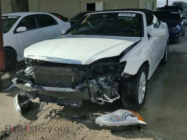 2013 CHRYSLER 200 - VIN: 1C3BCBEB7DN591415 - Фото 2