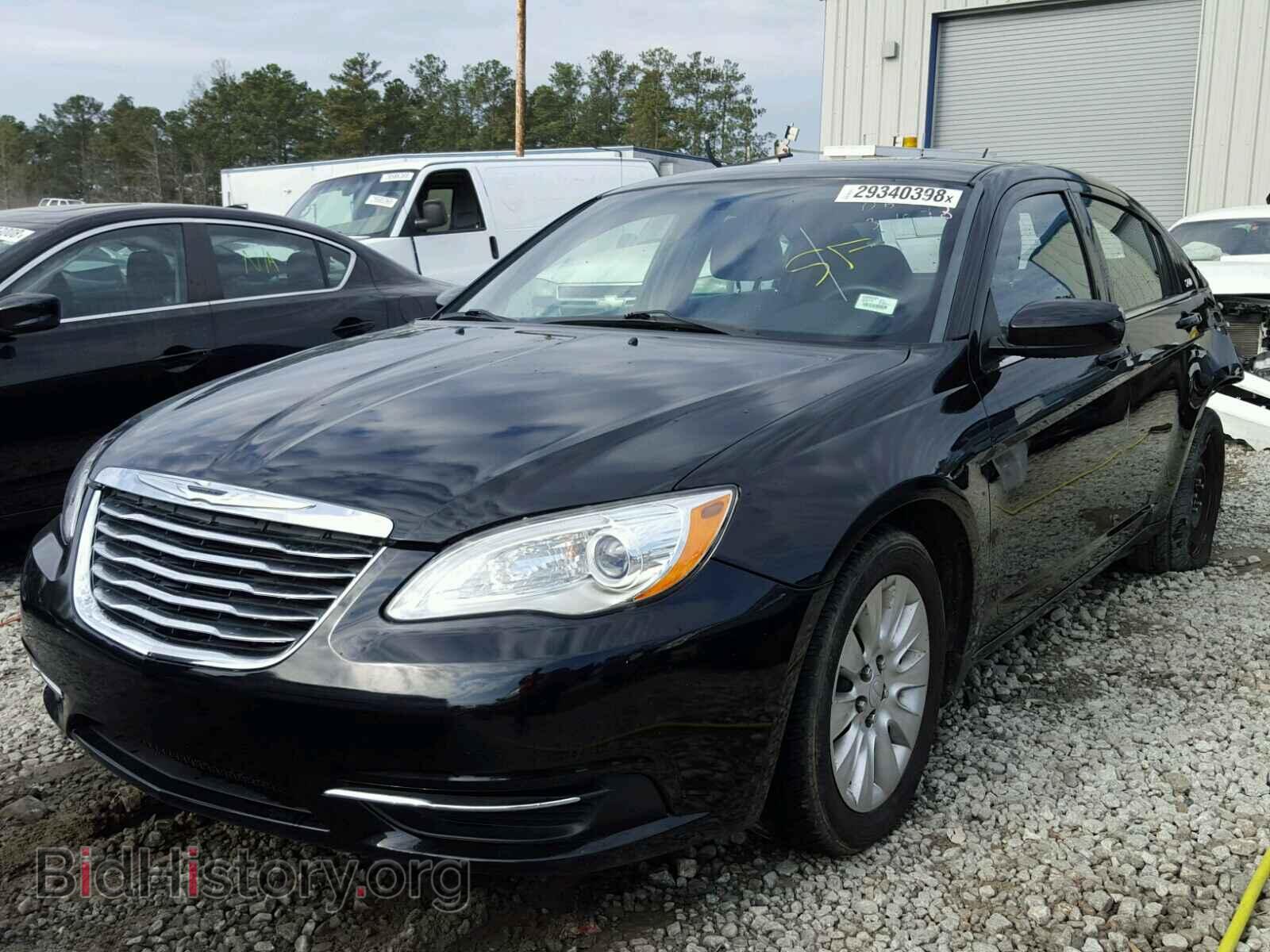2013 CHRYSLER 200 - VIN: 1C3CCBAB8DN560684 - Photo 2