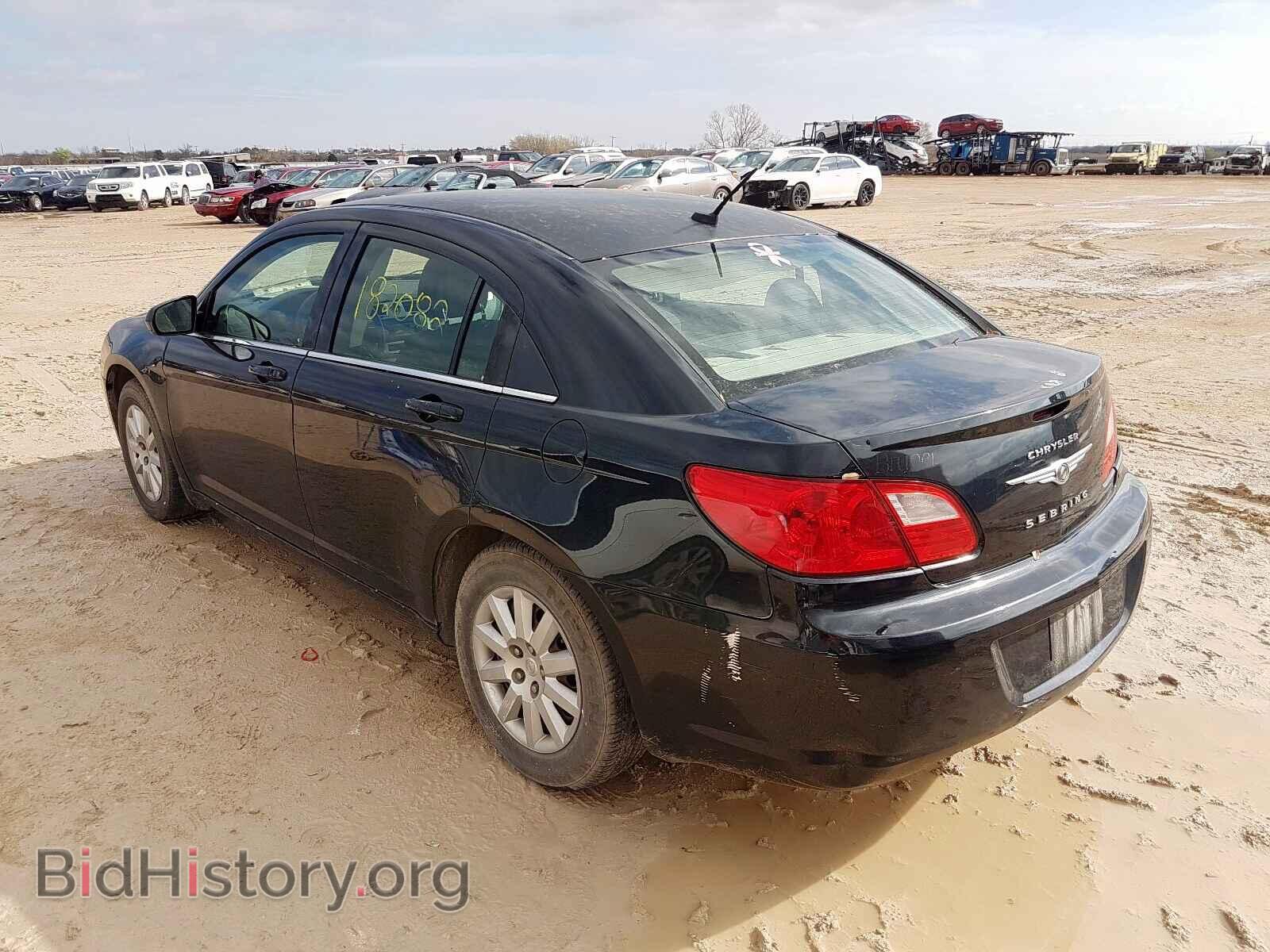 2010 CHRYSLER SEBRING - VIN: 1C3CC4FB2AN100677 - Фото 3