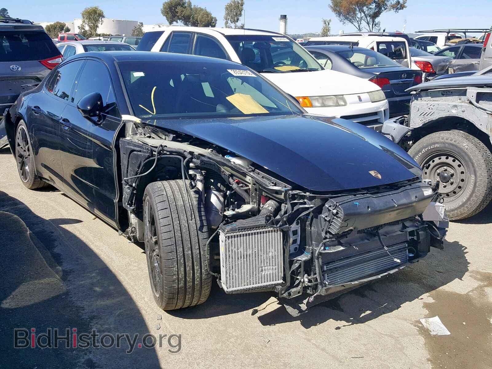 Фотография WP0AF2A71HL152700 - PORSCHE PANAMERA 2017