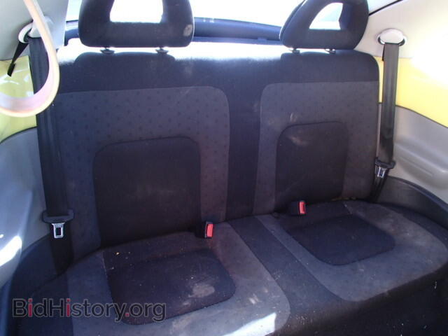 2000 VOLKSWAGEN BEETLE - VIN: 3VWCA21C8YM440052 - Фото 6